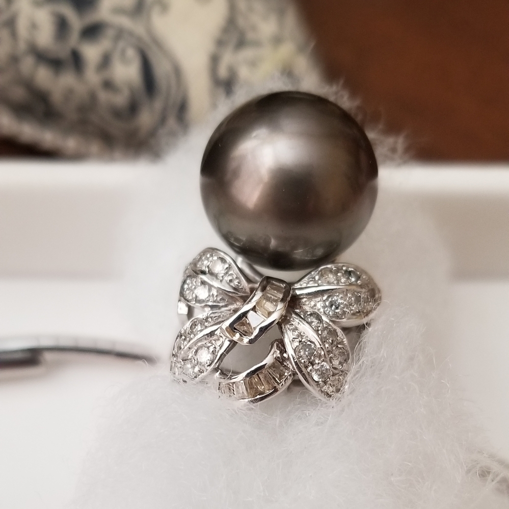 14KT Tahitian Black Pearl & Diamond Ring - Picture 3 of 8